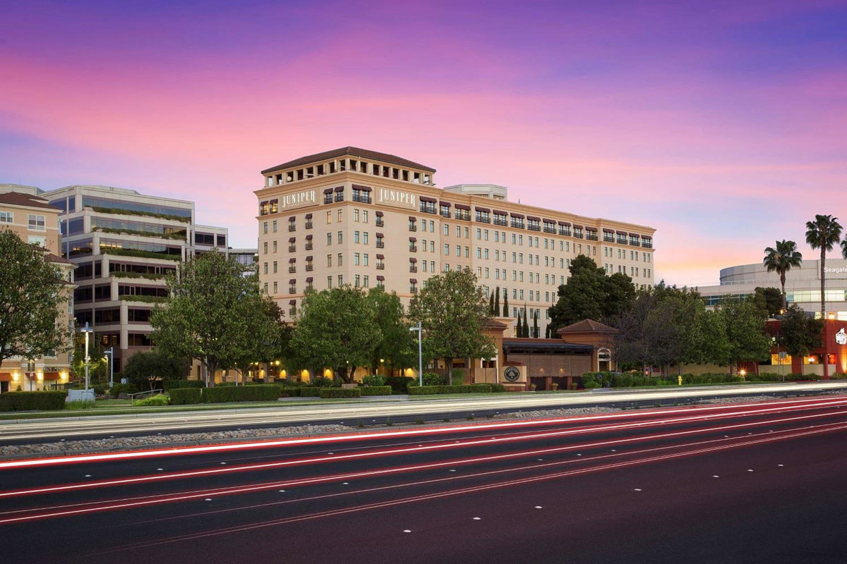 Отель · Juniper Hotel Cupertino, Curio Collection by Hilton, Cupertino