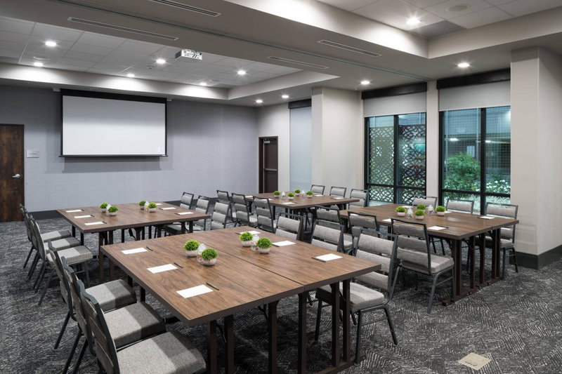 Courtyard by Marriott Houston Heights/I-10, Houston, United States