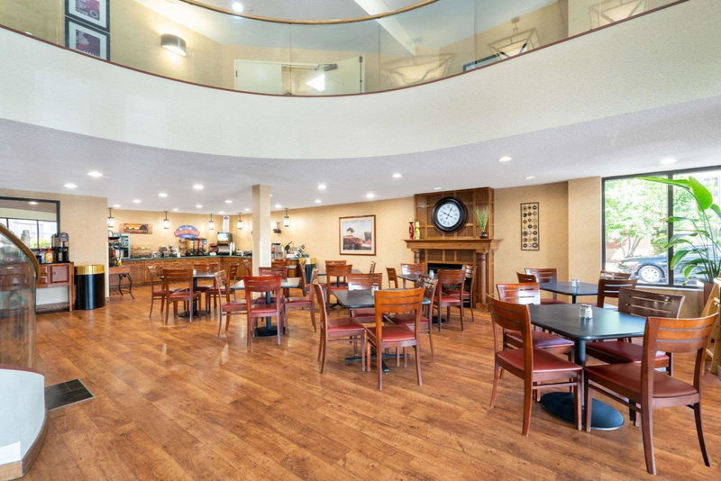 Baymont by Wyndham Knoxville/Cedar Bluff, Knoxville, Vereinigte Staaten
