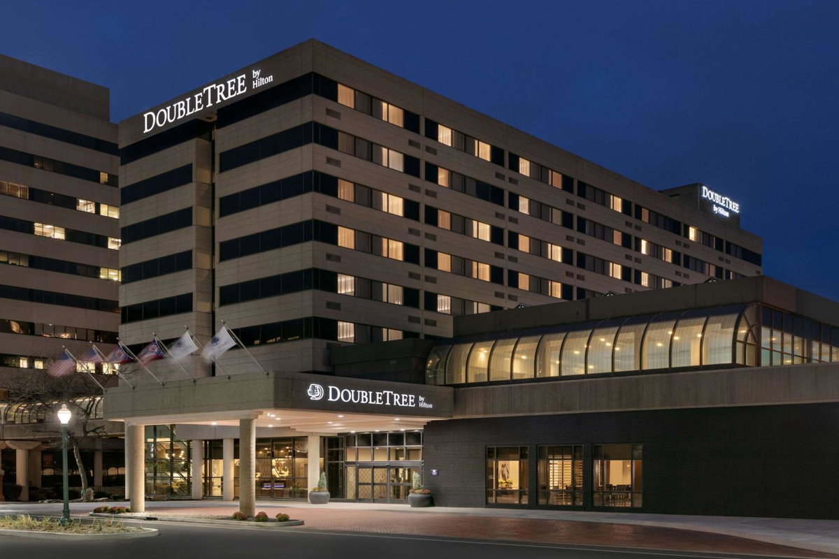 Hotel · DoubleTree by Hilton Canton Downtown, Canton