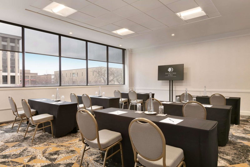 DoubleTree by Hilton Canton Downtown, Canton, United States