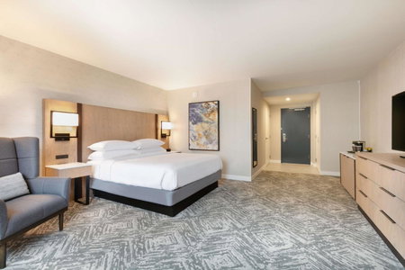 DoubleTree by Hilton Canton Downtown, Canton, United States