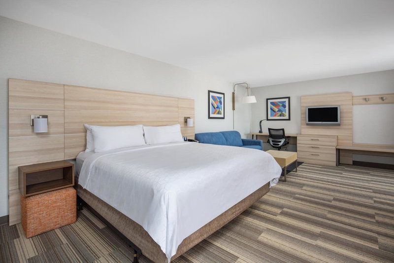 Holiday Inn Express Ontario by IHG, Creekside, United States