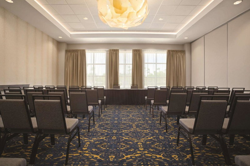 Embassy Suites by Hilton McAllen Convention Center, McAllen, United States