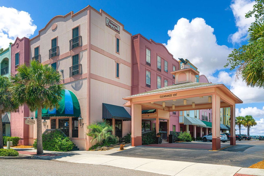Hampton Inn & Suites Amelia Island-Historic Harbor Front, Fernandina Beach, United States