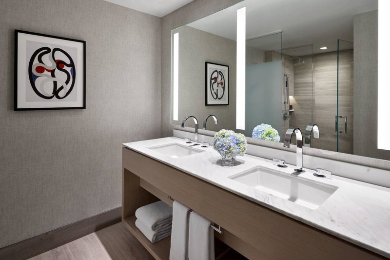 The Ritz-Carlton, Chicago, Chicago, United States
