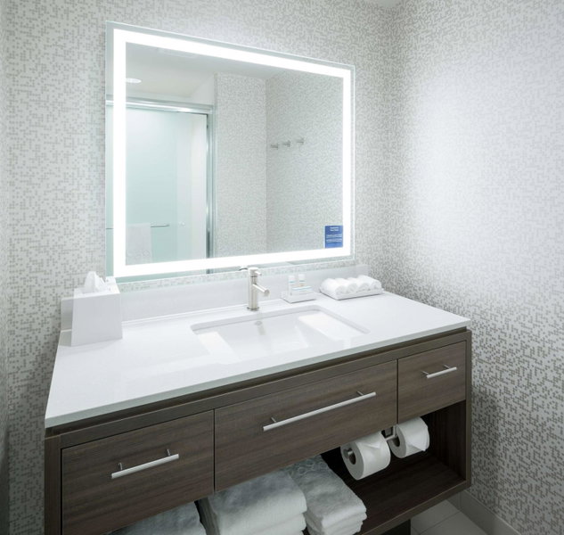 Home2 Suites by Hilton Fort Worth Cultural District, Fort Worth, United States