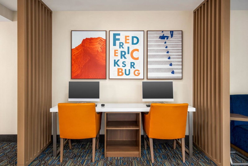 Holiday Inn Express Hotel & Suites Fredericksburg by IHG, Fredericksburg, United States