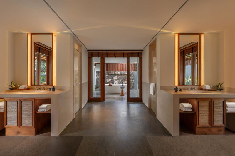 The Sira, a Luxury Collection Resort and Spa, Lombok, Tanjung, Индонезия