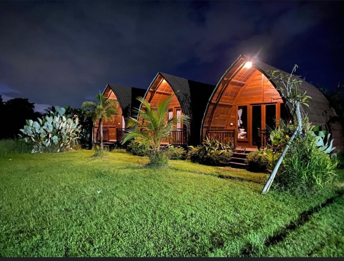 Hotel · Kubu Bakas Guest House, Banjarangkan
