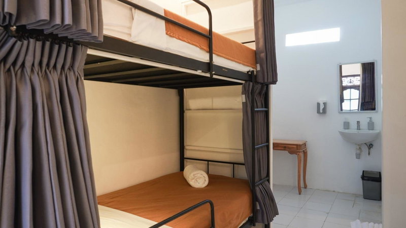 Canggu Surf Paradise by Pertama Stay, Canggu, Indonesia