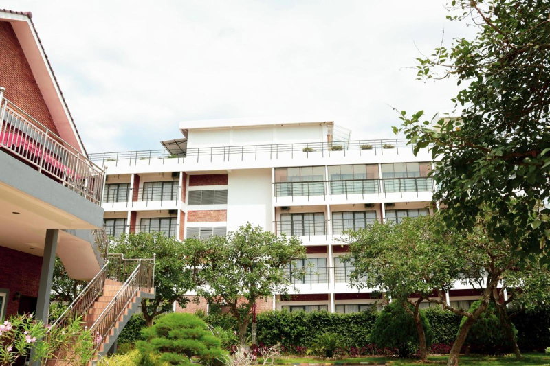 Thong's Inn Hotel Kualanamu, Медан, Индонезия