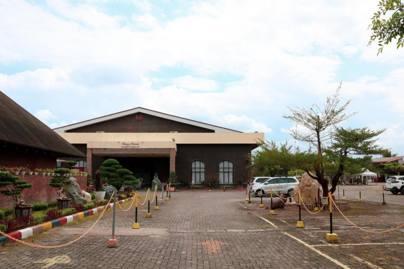 Thong's Inn Hotel Kualanamu, Медан, Индонезия