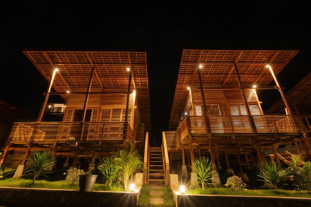 Bukit Samudra, Lemonga, Indonesia