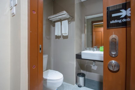 Braling Grand Hotel Purbalingga, Azana Hotels Collection, Purbolinggo, Indonesia