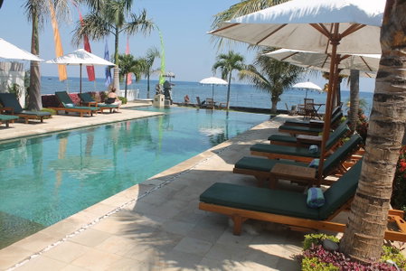 Kelapa Lovina Beach Villas, Buleleng, Indonesia