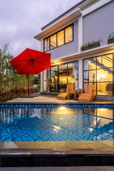 Maple Ridge Ubud Villas with Rice Field View, Ubud, Indonesia