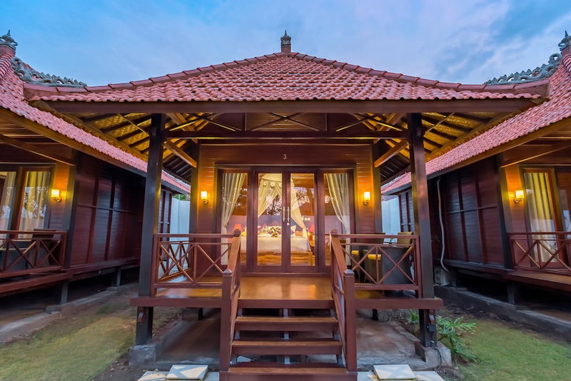 The Bridge Huts, Ceningan Island, Indonesia