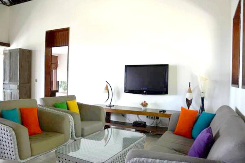 Villa Tiara, Senggigi, Индонезия