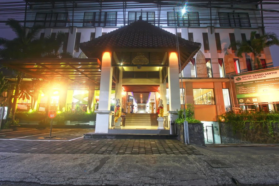 Grand Santhi Hotel, Denpasar, Indonésie