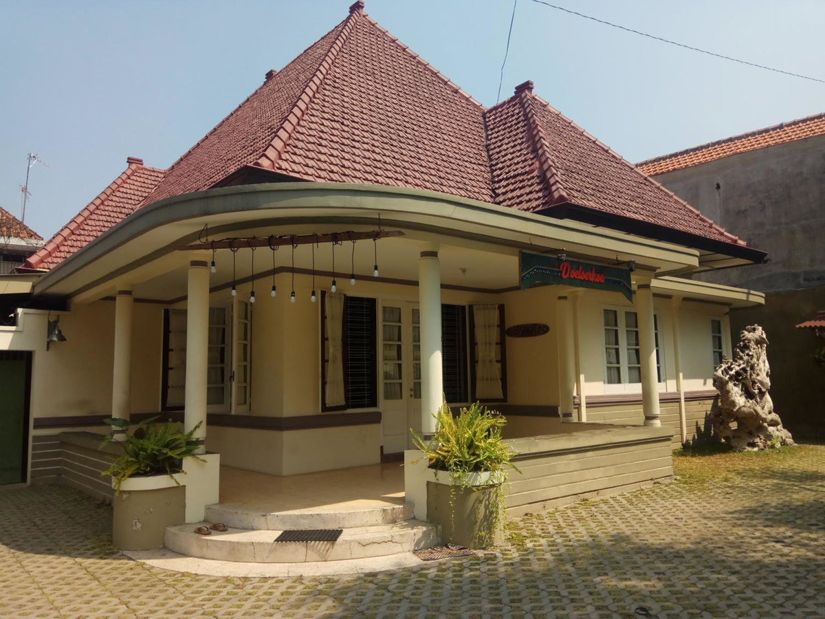 Doeloerkoe Homestay, Indonesia