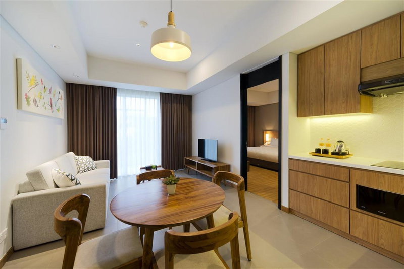 Aviary Bintaro, Serpong, Indonésie