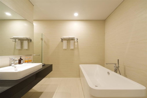 Aviary Bintaro, Serpong, Indonésie