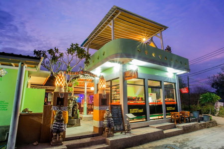 Nanuk's Bungalows, Nusa Lembongan, Indonesia