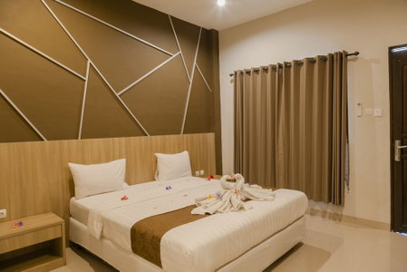 Puri Senggigi Hotel, Senggigi, Индонезия
