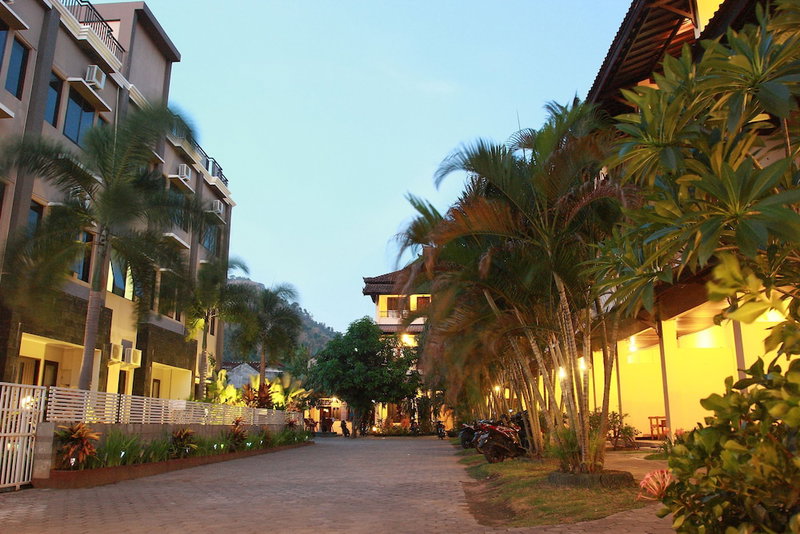 Puri Senggigi Hotel, Senggigi, Индонезия