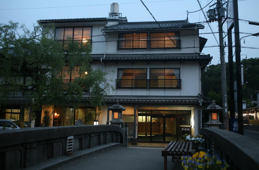 Kinosaki Onsen Kawaguchiya Honkan, Toyooka, Япония