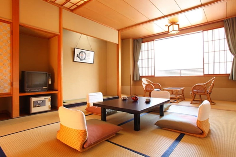 Hotel Housei, Yamanouchi, Japan