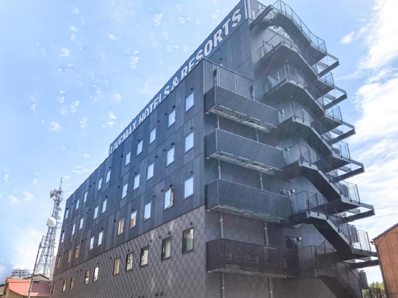 HOTEL LiVEMAX Takamatsu Eki Mae, Takamatsu, Japon