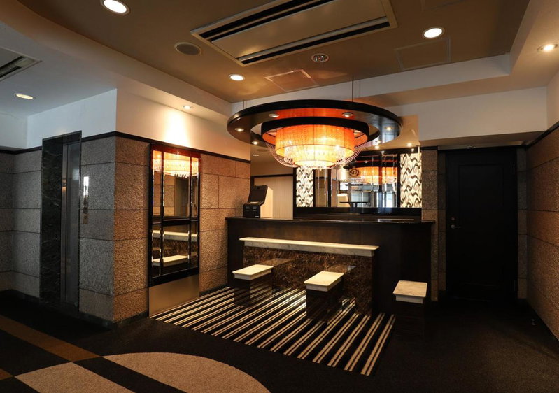 APA Hotel Chibachuo Ekimae, Chiba, Japon