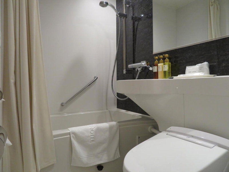 Arrow Hotel in ShinsaiBashi 朝食無料サービス中, Osaka, Japan