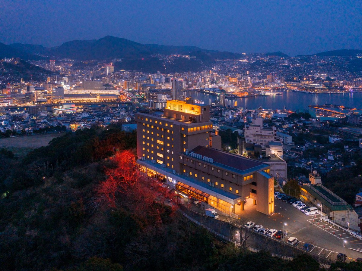 Inasayama Kanko Hotel, Japan