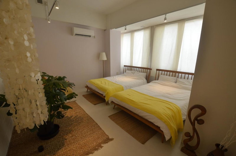 Lestel Naha, Naha, Japon