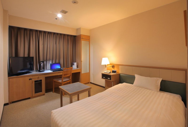 Odakyu Station Hotel Hon-Atsugi, Atsugi, Япония