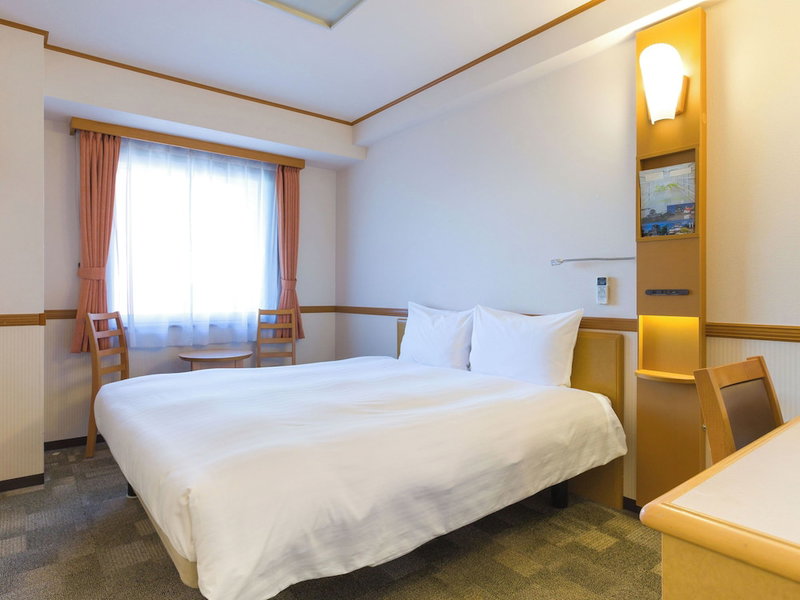 Toyoko Inn Shin Takaoka Station Shinkansen Minami, Takaoka, Japan