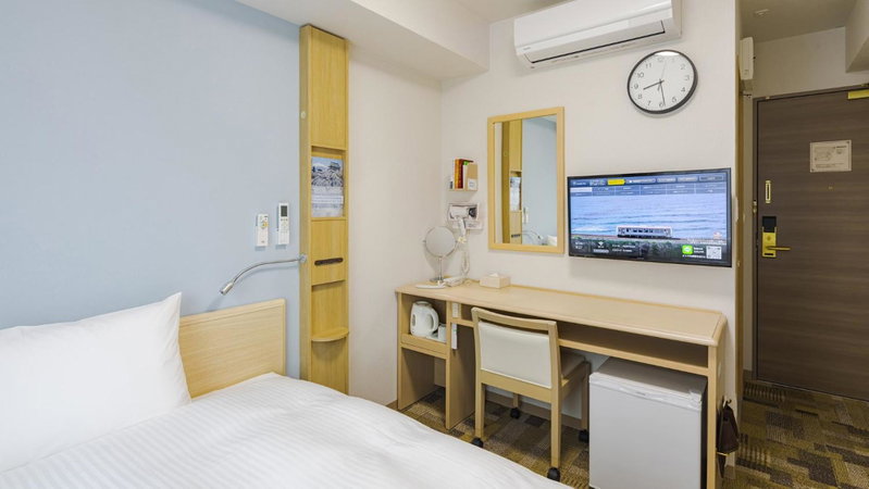 Toyoko Inn Osaka Dome Mae, Osaka, Japan