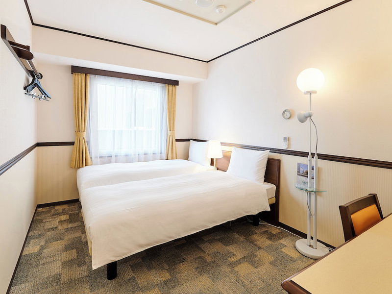 Toyoko Inn Osaka Itami Kuko, Toyonaka, Japan