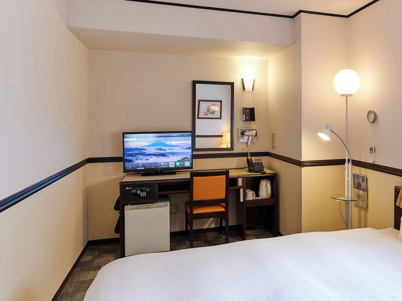 Toyoko Inn Osaka Itami Kuko, Toyonaka, Japan