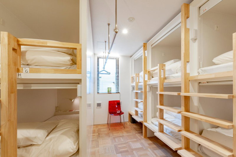 plat hostel keikyu haneda home, Tokyo, Japan