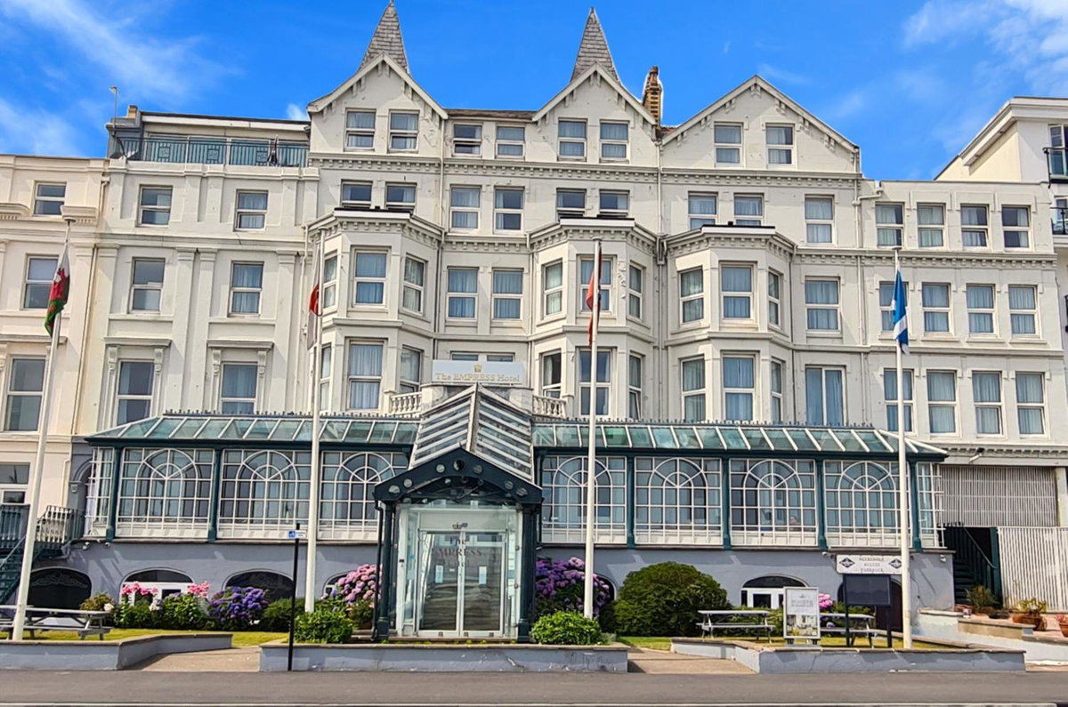 Hotel · The Empress Hotel, Douglas