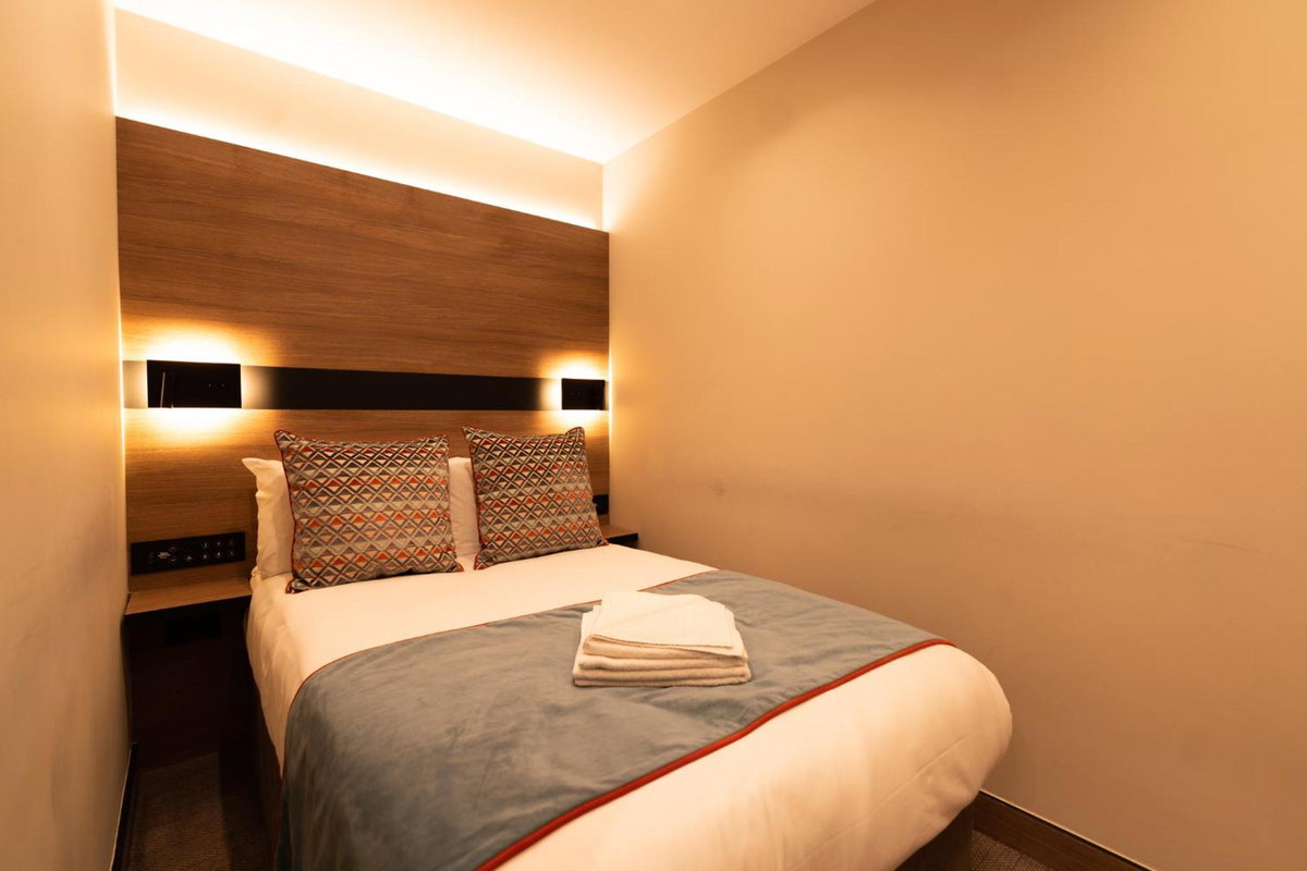 Oxford Hotel, Reino Unido