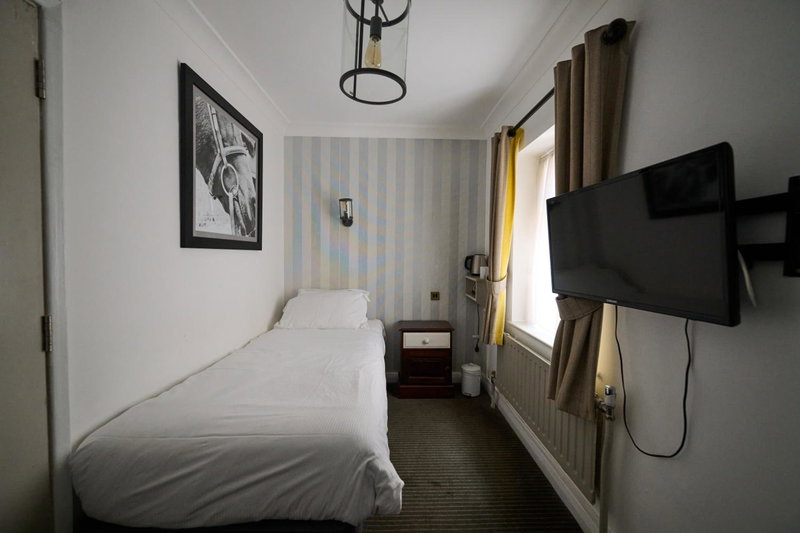 White Hart, Newmarket by Marston's Inns, Newmarket, Великобритания