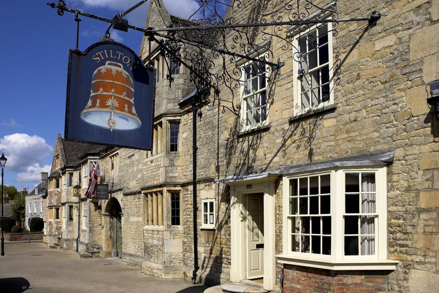 The Bell Inn, Stilton, Cambridgeshire - The Coaching Inn Group, Peterborough, Reino Unido