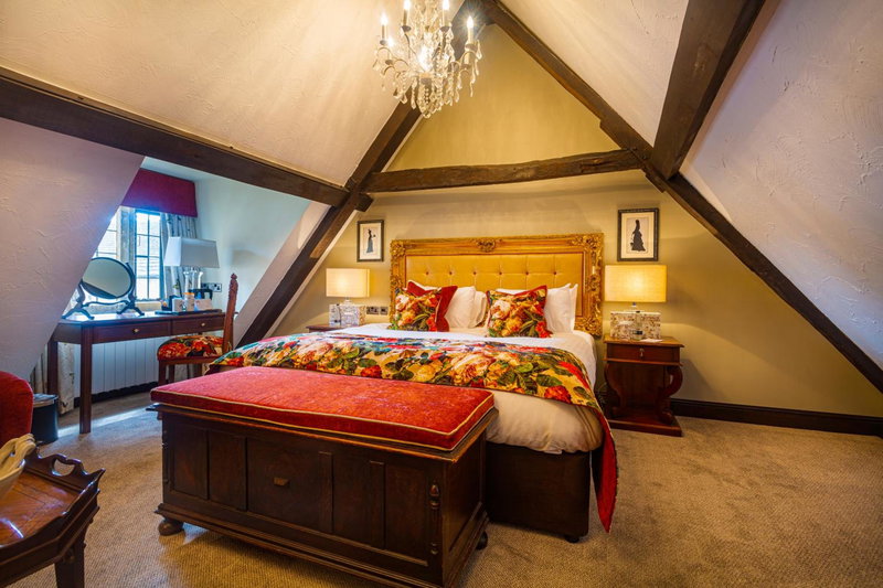 The Bell Inn, Stilton, Cambridgeshire - The Coaching Inn Group, Peterborough, Reino Unido