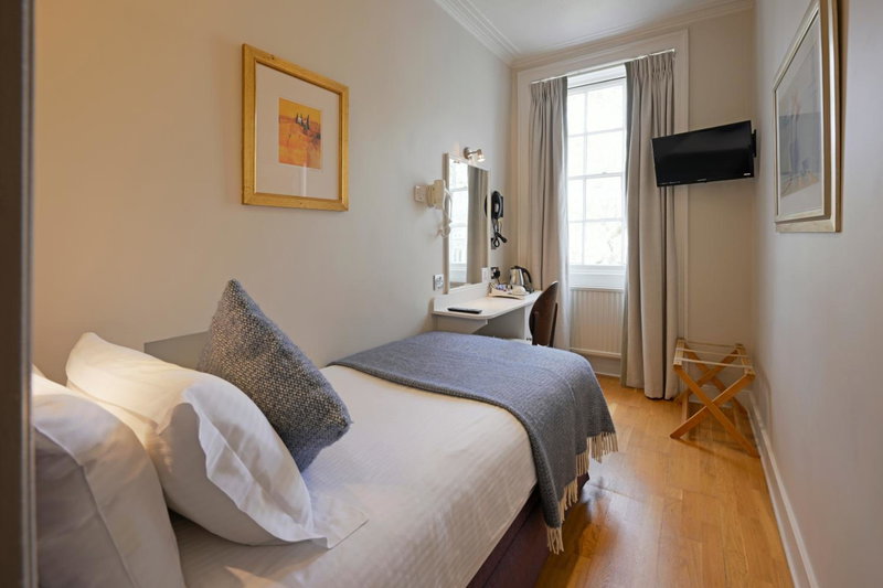 Harlingford Hotel, London, Reino Unido