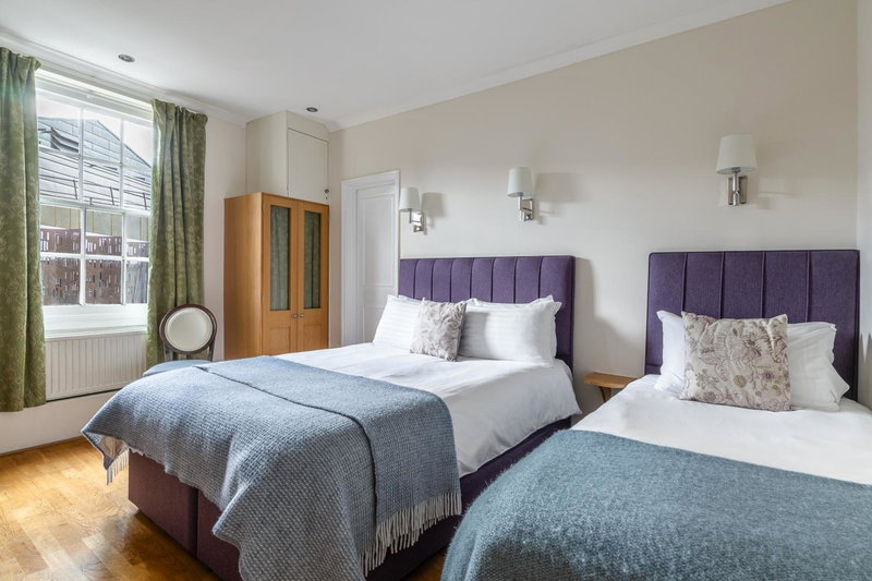 Harlingford Hotel, London, Reino Unido